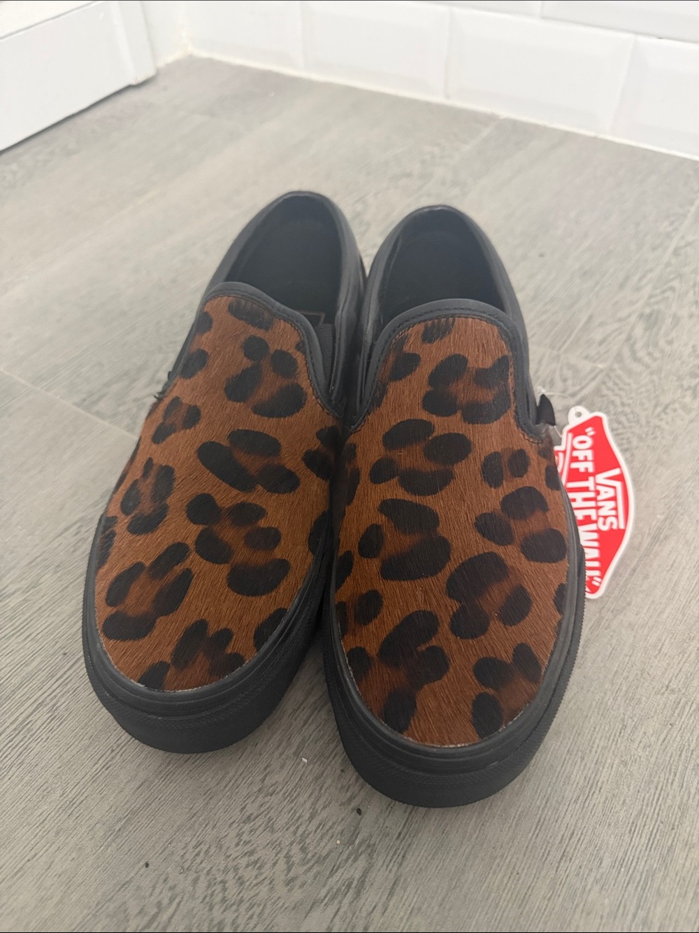 Vans Slip-On Sneakers with Leopard Haircalf Upper - Brown/Black